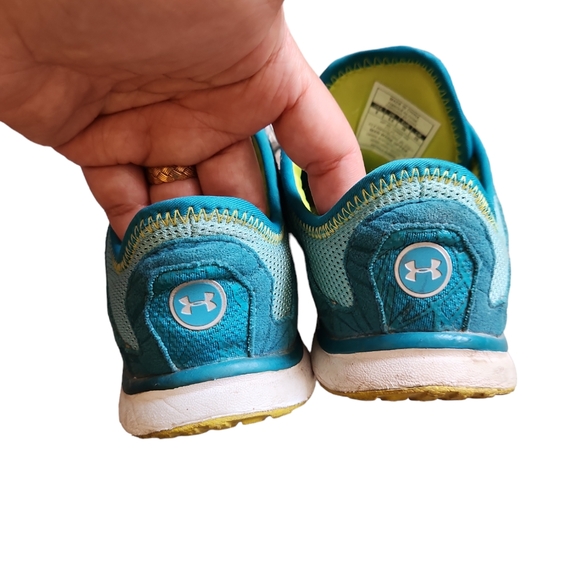 Under Armour sneaker size 8 - Picture 3 of 7